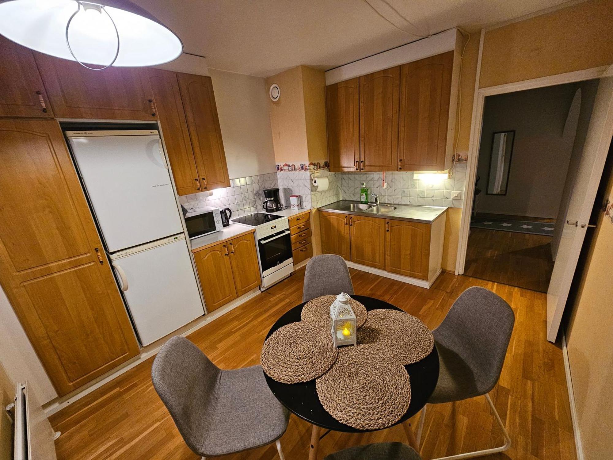 Cozy Korkalovaara Top Floor Apartment Rovaniemi Exterior photo